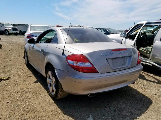 WDBWK54F46F085851 - 2006 MERCEDES-BENZ SLK 280 SILVER photo 3