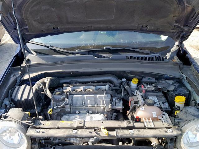 ZACCJAAT8GPD03797 - 2016 JEEP RENEGADE S ლურჯი ფოტო 7