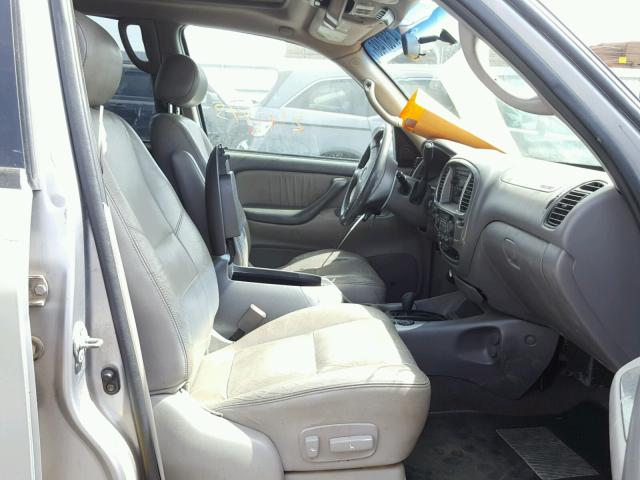 5TDBT48A81S001352 - 2001 TOYOTA SEQUOIA LI SILVER photo 5