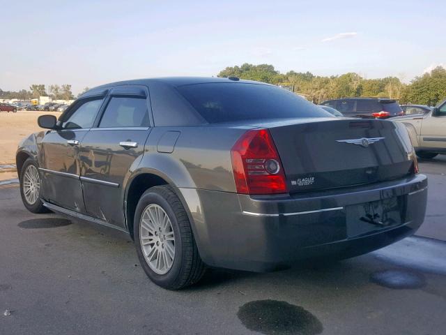 2C3CA5CV3AH164617 - 2010 CHRYSLER 300 TOURIN BROWN photo 3