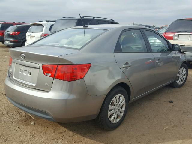 KNAFU4A27A5813293 - 2010 KIA FORTE EX GOLD photo 4