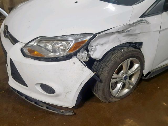 1FADP3K27EL383668 - 2014 FORD FOCUS SE WHITE photo 9