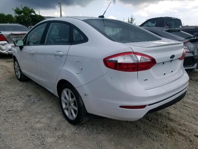 3FADP4BJ0KM133129 - 2019 FORD FIESTA SE WHITE photo 3