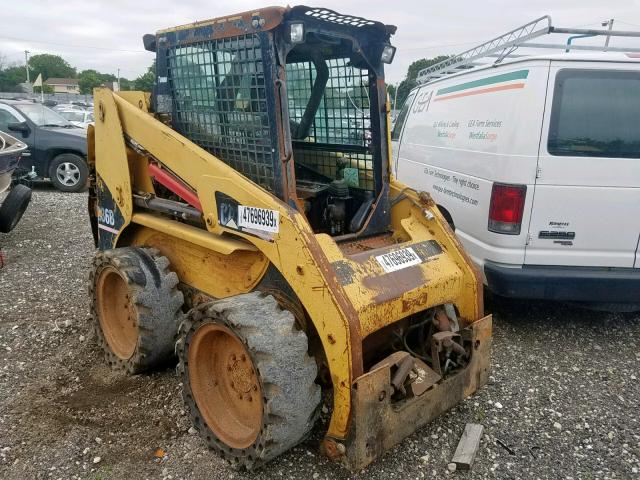 CAT0236BCHEN03252 - 2004 CATERPILLAR 236B YELLOW photo 1