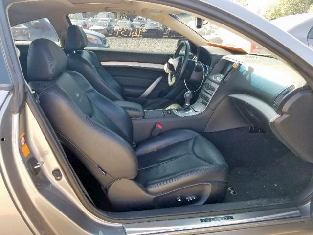 JNKCV64F89M650652 - 2009 INFINITI G37 GRAY photo 5