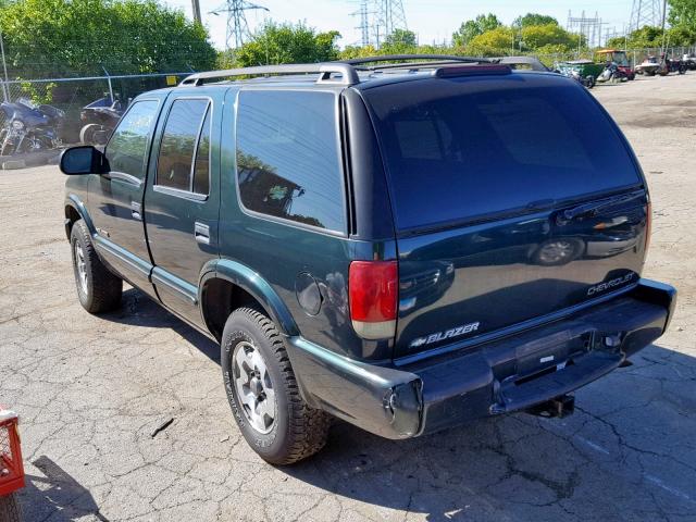 1GNDT13W52K106120 - 2002 CHEVROLET BLAZER GREEN photo 3