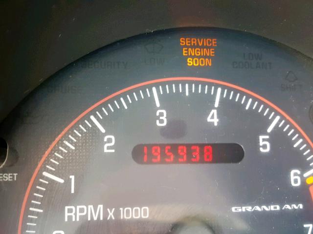 1G2NF52E43M669710 - 2003 PONTIAC GRAND AM S WHITE photo 8