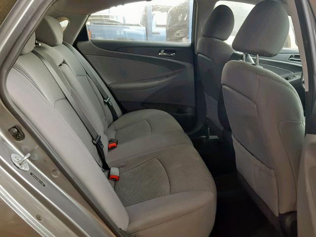 5NPEB4ACXDH737585 - 2013 HYUNDAI SONATA GLS SILVER photo 6