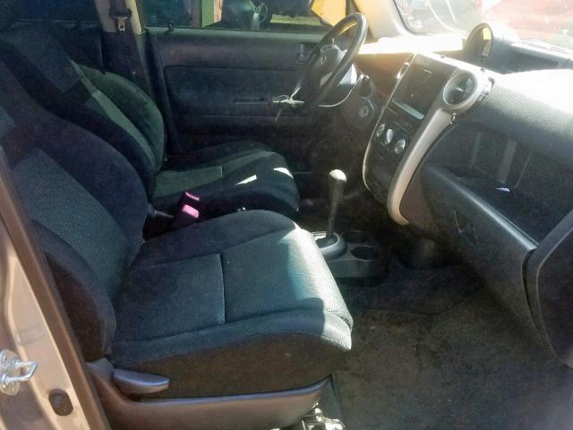 JTLKT324864122077 - 2006 TOYOTA SCION XB ვერცხლისფერი ფოტო 5