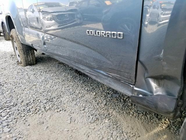 1GCHSBEA2J1302105 - 2018 CHEVROLET COLORADO GRAY photo 9