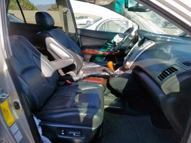 JTJHA31U440070722 - 2004 LEXUS RX 330 SILVER photo 5