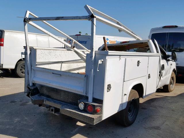 1FDSF34S83EA66223 - 2003 FORD F350 SRW S WHITE photo 4