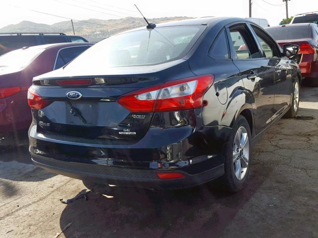 1FADP3F23EL158366 - 2014 FORD FOCUS SE Juoda nuotrauka 4