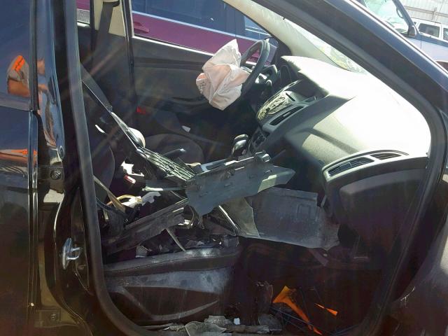 1FADP3F23EL158366 - 2014 FORD FOCUS SE Juoda nuotrauka 5