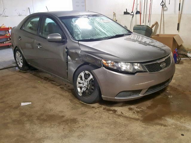 KNAFU4A2XB5886255 - 2011 KIA FORTE EX GRAY photo 1