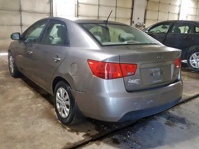 KNAFU4A2XB5886255 - 2011 KIA FORTE EX GRAY photo 3