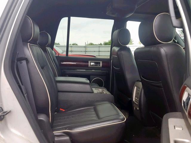 5LMFU28596LJ09440 - 2006 LINCOLN NAVIGATOR SILVER photo 6