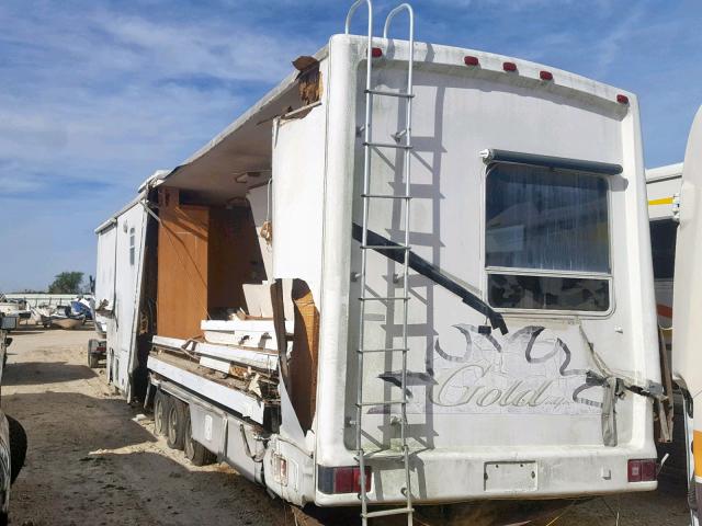 1AU223032YA008180 - 2000 WILD 5TH WHEEL WHITE photo 3