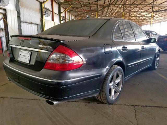 WDBUF72X77B047803 - 2007 MERCEDES-BENZ E 550 BLACK photo 4