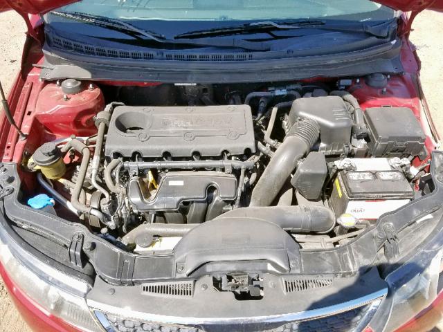 KNAFU4A27B5402204 - 2011 KIA FORTE EX RED photo 7