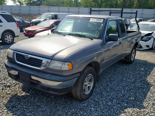 4F4YR16U2WTM23038 - 1998 MAZDA B3000 CAB GRAY photo 2