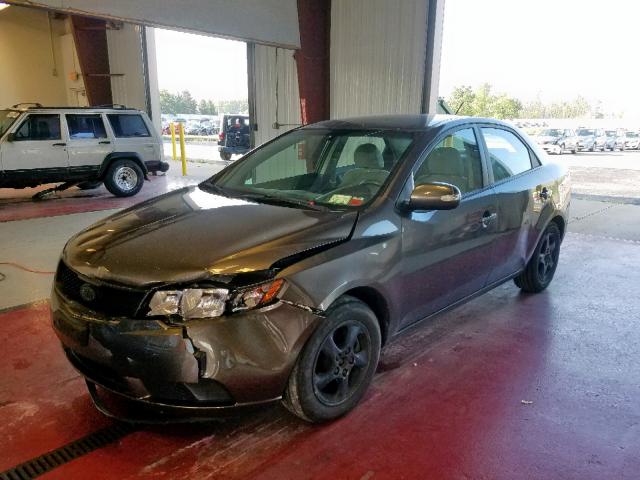 KNAFU4A21A5844118 - 2010 KIA FORTE EX CHARCOAL photo 2