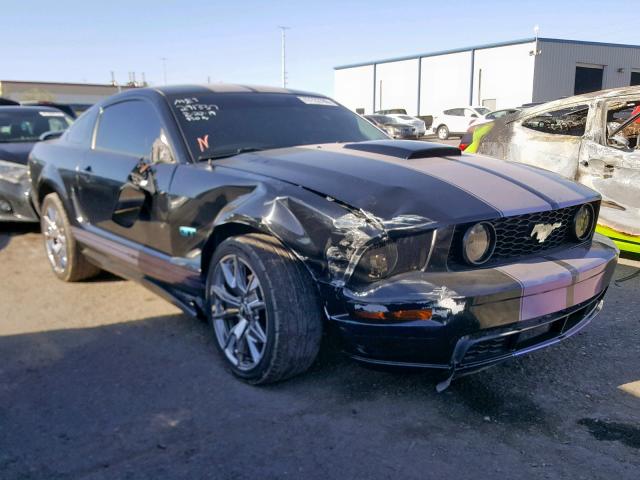 1ZVHT82H185111857 - 2008 FORD MUSTANG GT BLACK photo 1