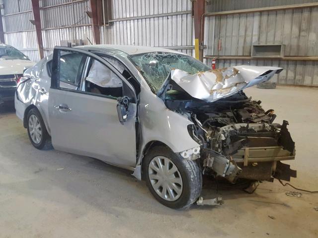 3N1CN7AP8FL843414 - 2015 NISSAN VERSA S SILVER photo 1