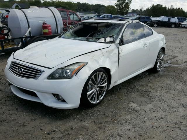 JN1CV6EK0CM420384 - 2012 INFINITI G37 BASE WHITE photo 2