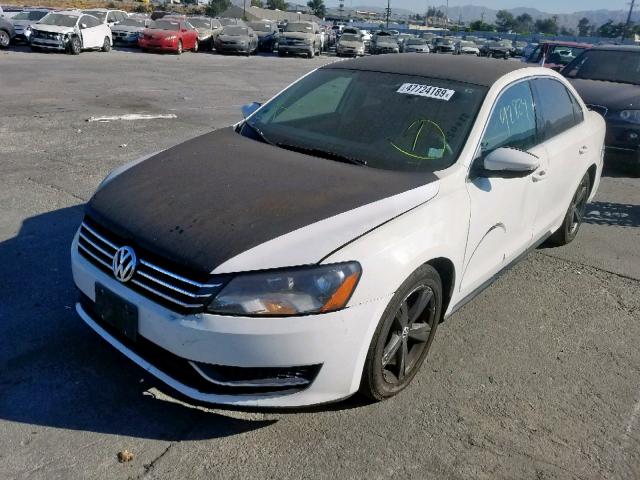 1VWBP7A31CC050086 - 2012 VOLKSWAGEN PASSAT SE WHITE photo 2