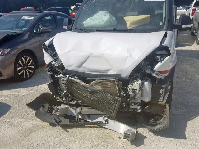 ZFBERFAT4G6B29718 - 2016 RAM PROMASTER 白色 照片 9