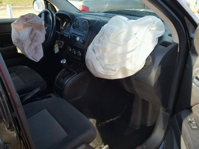 1J4NF1FB1BD135593 - 2011 JEEP COMPASS SP 黑色 照片 5