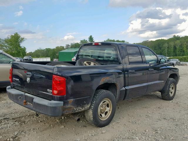 1D7HE28K85S338155 - 2005 DODGE DAKOTA QUA BLACK photo 4