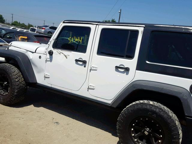 1C4BJWDG8DL650148 - 2013 JEEP WRANGLER U WHITE photo 9