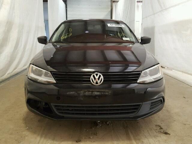 3VW2K7AJ9DM300638 - 2013 VOLKSWAGEN JETTA BASE Սև լուսանկար 9