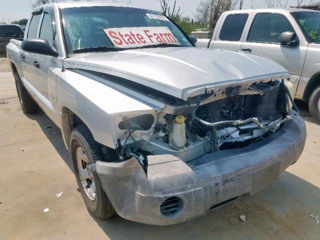 1D7HE28K95S264664 - 2005 DODGE DAKOTA QUA SILVER photo 1