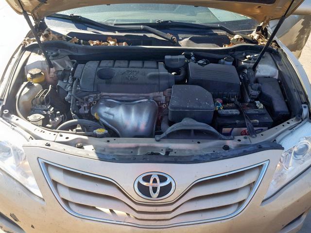 4T1BF3EK5BU710019 - 2011 TOYOTA CAMRY BASE TAN photo 7