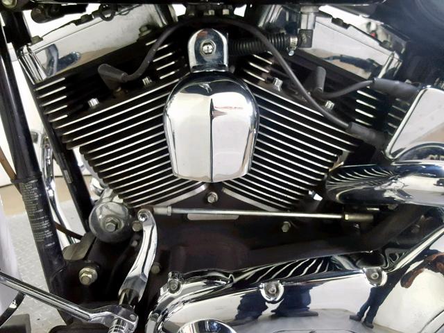 1HD1JDB135Y101815 - 2005 HARLEY-DAVIDSON FLSTNI TWO TONE photo 12