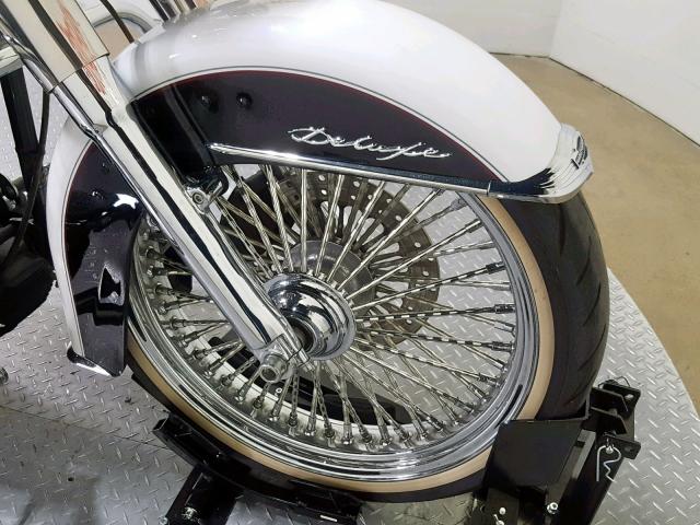 1HD1JDB135Y101815 - 2005 HARLEY-DAVIDSON FLSTNI TWO TONE photo 17