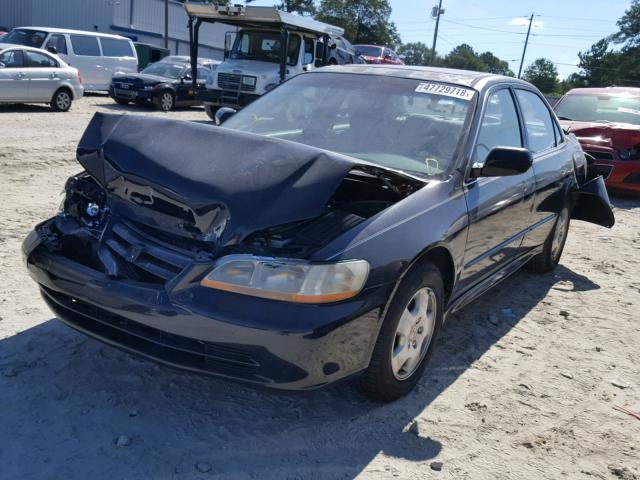 1HGCG16542A020428 - 2002 HONDA ACCORD EX BLACK photo 2