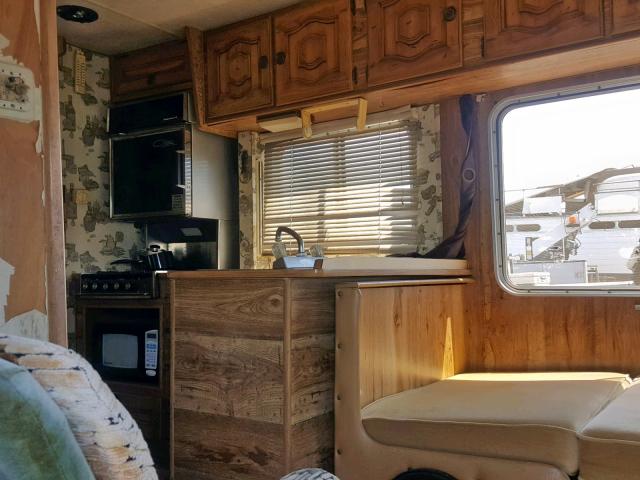 F44CA9V725638 - 1979 BEAV MOTORHOME GRAY photo 6