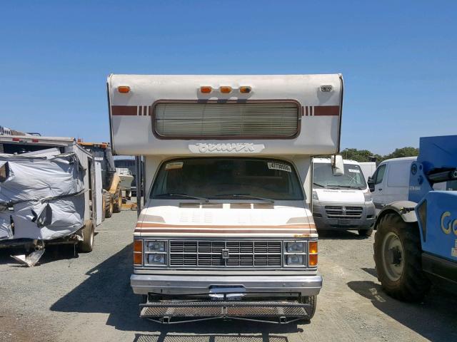 F44CA9V725638 - 1979 BEAV MOTORHOME GRAY photo 9