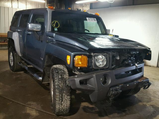 5GTDN136168311335 - 2006 HUMMER H3 BLUE photo 1