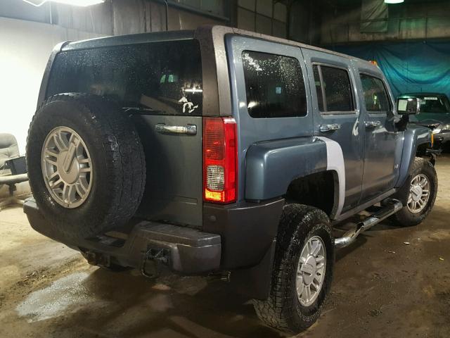 5GTDN136168311335 - 2006 HUMMER H3 BLUE photo 4