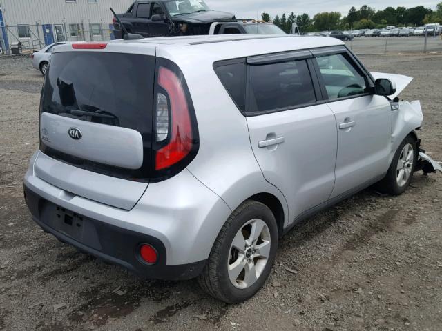 KNDJN2A24H7420896 - 2017 KIA SOUL SILVER photo 4