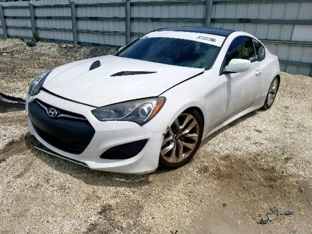 KMHHT6KD8DU084561 - 2013 HYUNDAI GENESIS CO WHITE photo 2