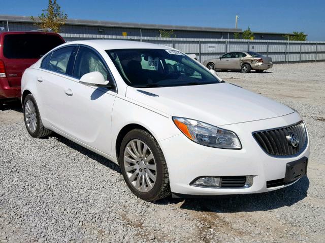 2G4GR5EK3C9154834 - 2012 BUICK REGAL WHITE photo 1