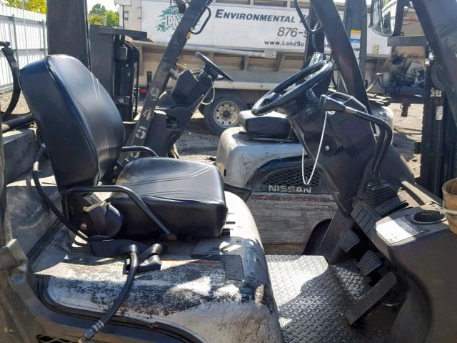 CP1F29P4647 - 2012 NISSAN FORKLIFT GRAY photo 5