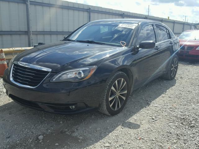 1C3CCBBG4DN711949 - 2013 CHRYSLER 200 TOURIN BLACK photo 2