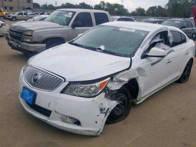 1G4GB5EG4AF123905 - 2010 BUICK LACROSSE C WHITE photo 2